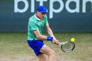 Tennis | Major upset! Jannik Sinner crashes out in second round after defeat to World No. 45 Alexander Bublik