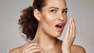 Struggling with bad breath? Know its causes, what it says about your health, and fix it fast with these effective tips