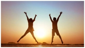 Headline:
Cardiovascular Surgeon Warns: Sedentary Lifestyle is a Major Threat to Heart Health