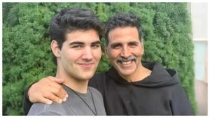 Akshay Kumar: Son Aarav Shuns Bollywood & Production House for Fashion Studies
hoặc
Aarav Chooses Fashion Over Films: Akshay Kumar Reveals Son's Career Aspirations