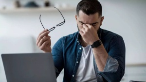 5 Habits to Ditch Before 40: Prioritize Health and Well-being for a Stronger Future
