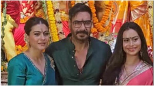 Devgn Family's Festive Cheer: Ajay, Kajol, and Nysa Shine at Durga Puja Celebrations (Video)