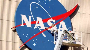 NASA Gears Up for Historic Artemis II Moon Mission, First Crewed Lunar Flight in 50 Years
