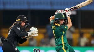 South Africa Rebounds with Dominant Victory, Adding to New Zealand's World Cup Struggles