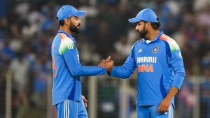 AB de Villiers Casts Doubt on Kohli and Rohit's 2027 World Cup Participation; Gill Tipped for Leadership Role