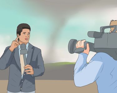 How to Become a Meteorologist