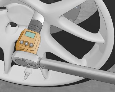 How to Set and Use a Torque Wrench
