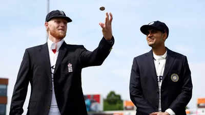Ben Stokes and Shubman Gill at the toss.