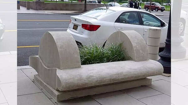 Planter with built-in bench seating