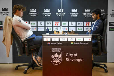 Magnus Carlsen and D Gukesh during Norway Chess 2025