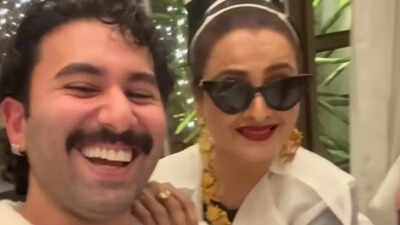 Orry shares fun moments with Rekha, fans call him 'Hilarious'- WATCH