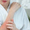 Persistent itchy skin without a rash
