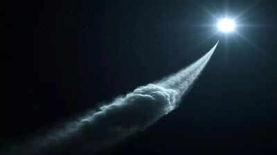 NASA’s Perseverance rover captures mysterious interstellar comet 3I/ATLAS on Mars: Is it alien probe or just a cosmic artefact