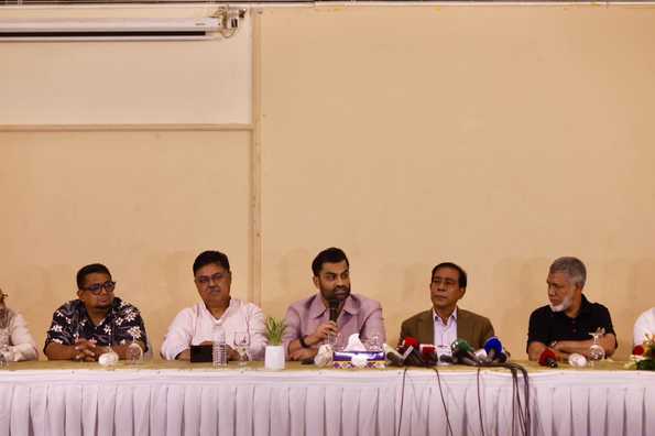 Representatives from several prominent clubs and districts under the umbrella of DCCOA rejected the legitimacy of the BCB elections